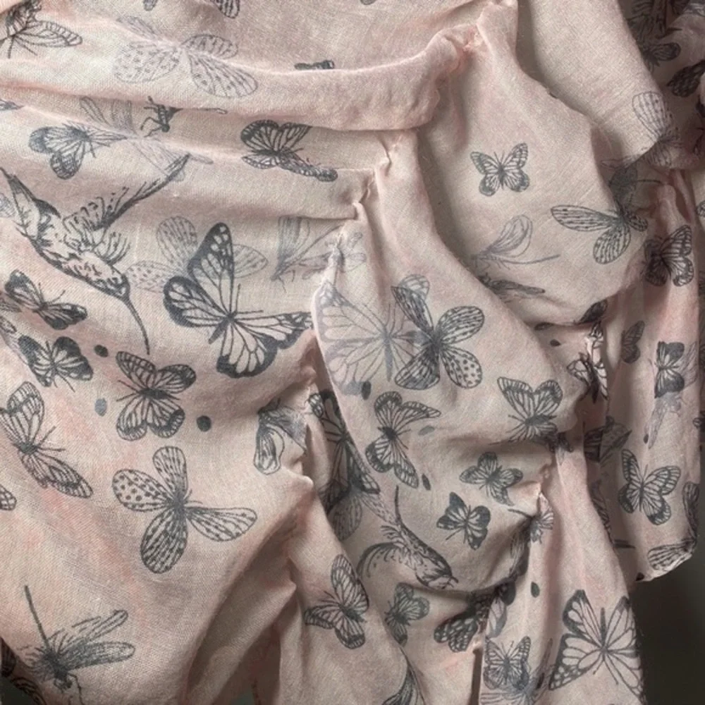BUTTERFLY SCARF | Womens Pale Pink Butterfly Print Triple Elastic Ruffle Scarf